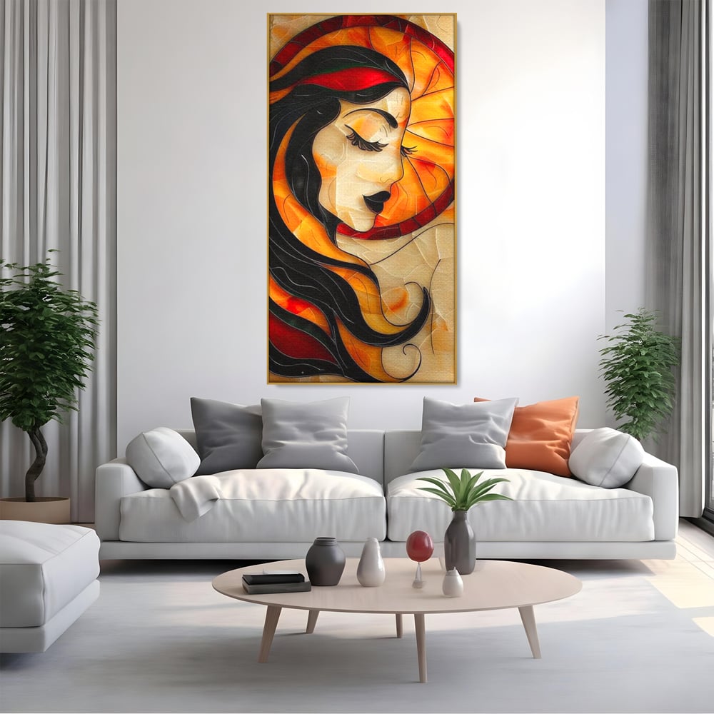 Tablou canvas cu tablou canvas cu profil de femeie stil vitraliu, in rama de aluminiu auriu, pe perete intr-un living